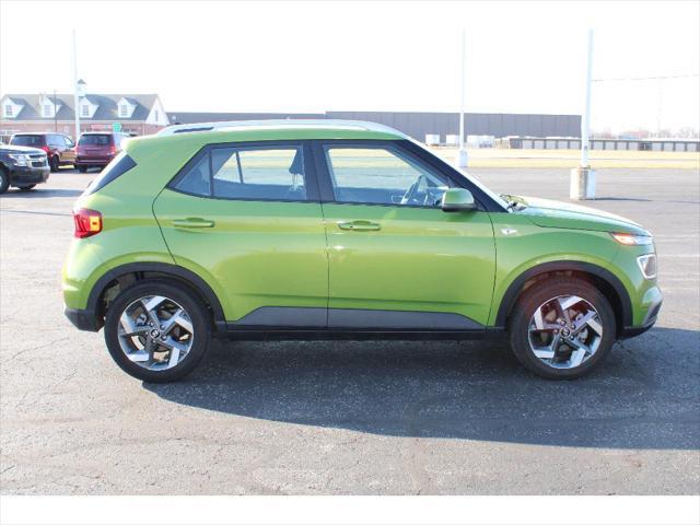 used 2021 Hyundai Venue car, priced at $14,895