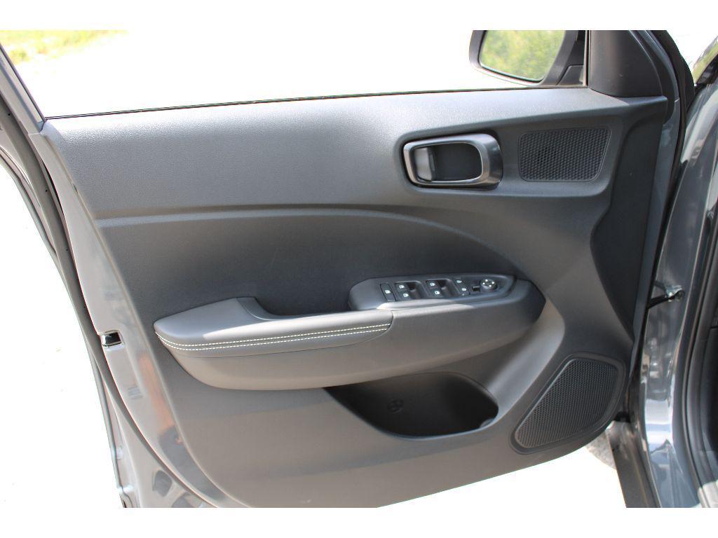 new 2024 Hyundai Venue car, priced at $24,614