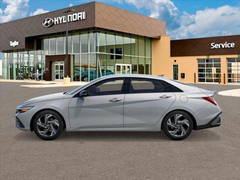 new 2025 Hyundai Elantra car, priced at $25,055