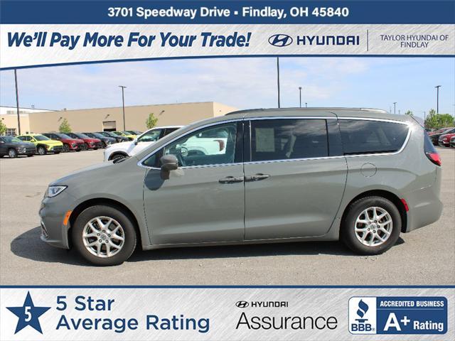 used 2022 Chrysler Pacifica car