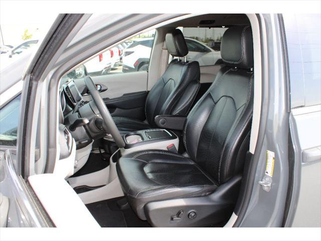 used 2022 Chrysler Pacifica car, priced at $18,995
