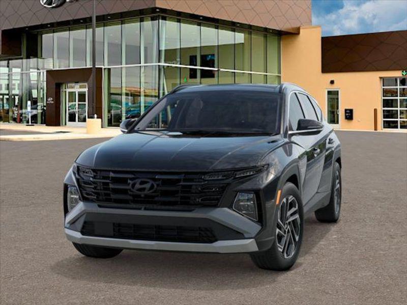 new 2025 Hyundai Tucson car, priced at $40,900