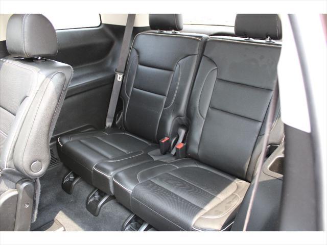 used 2022 GMC Acadia car, priced at $32,995