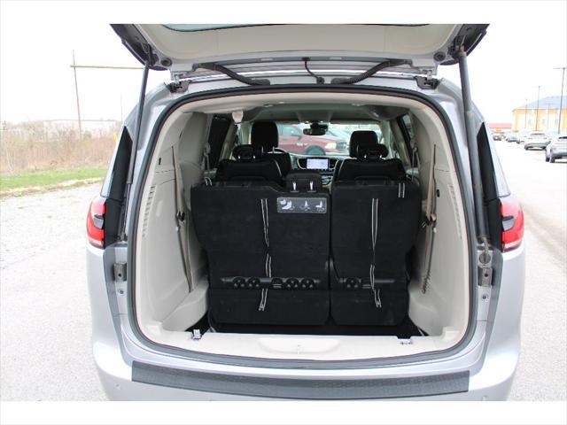 used 2021 Chrysler Pacifica car, priced at $18,795