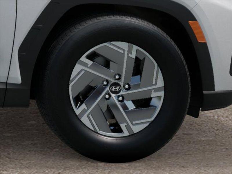 new 2025 Hyundai TUCSON Hybrid car, priced at $35,015