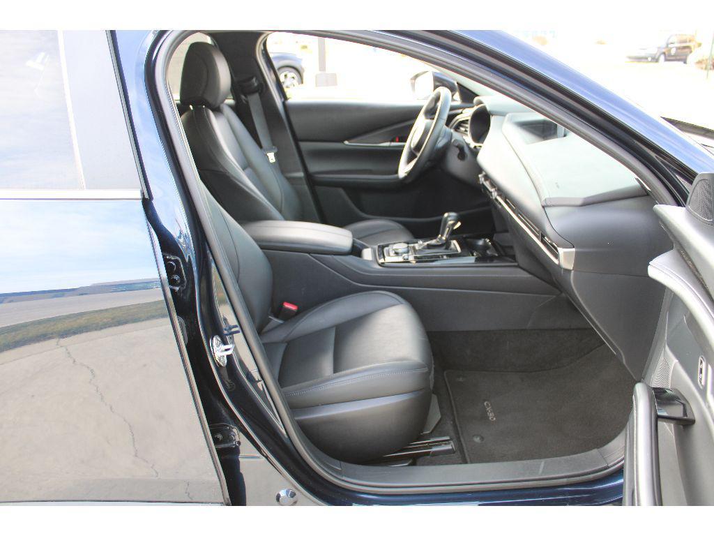 used 2025 Mazda CX-30 car, priced at $22,995