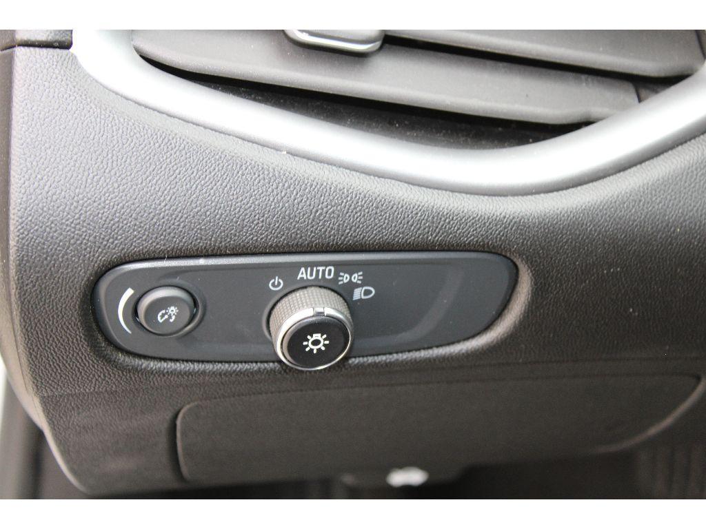 used 2024 Chevrolet Malibu car, priced at $18,995