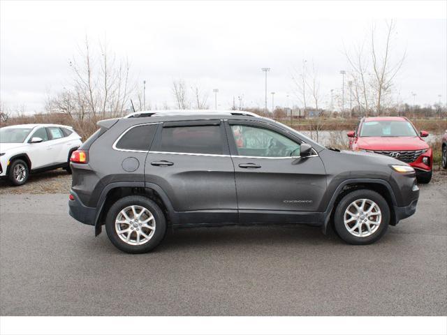 used 2016 Jeep Cherokee car, priced at $14,995