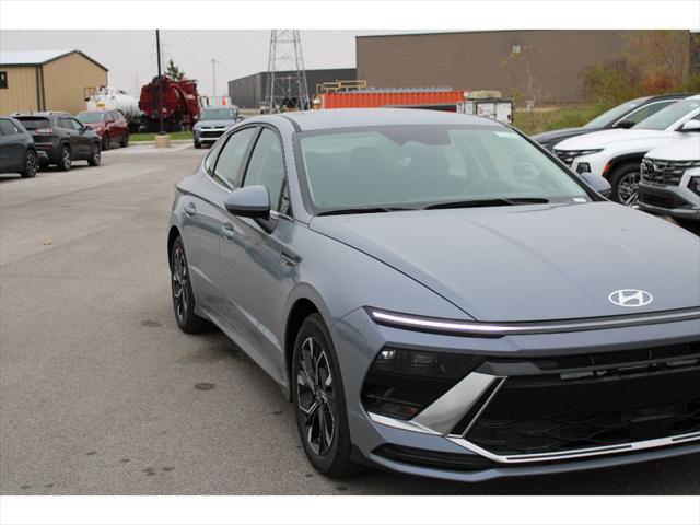 new 2025 Hyundai Sonata car, priced at $29,807