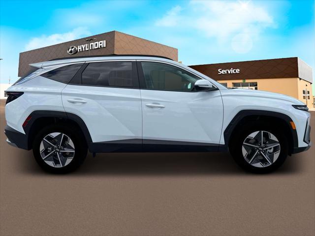 new 2025 Hyundai TUCSON Hybrid car, priced at $38,925