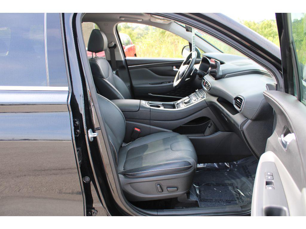 used 2023 Hyundai Santa Fe car, priced at $25,495