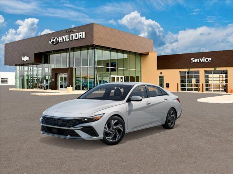 new 2025 Hyundai Elantra car, priced at $28,100