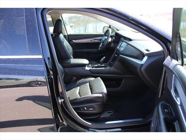 used 2017 Cadillac XT5 car, priced at $21,995