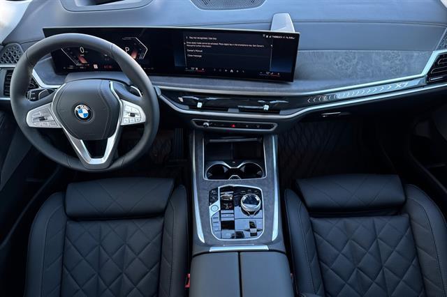 new 2025 BMW X7 car, priced at $90,235