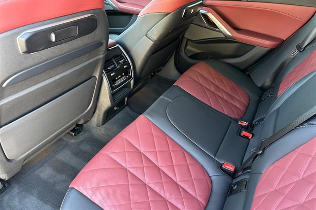 used 2024 BMW X6 car, priced at $81,114