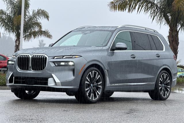 new 2025 BMW X7 car, priced at $91,085