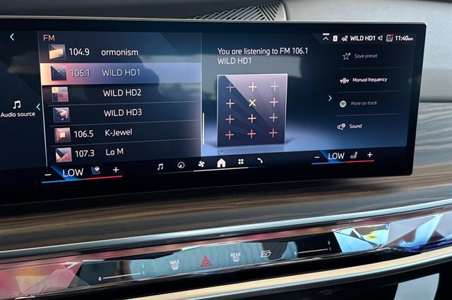 new 2025 BMW i7 car, priced at $133,975