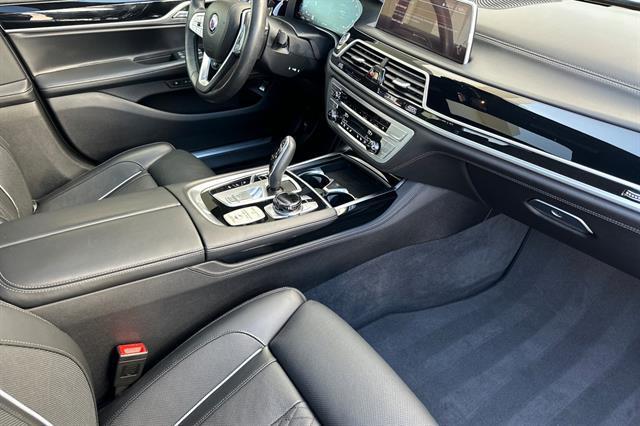 used 2022 BMW ALPINA B7 car, priced at $86,718