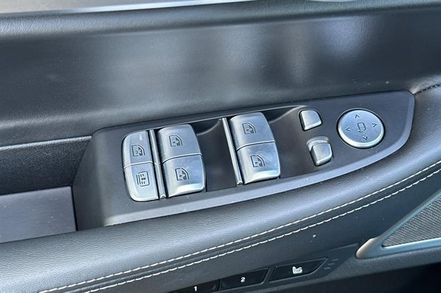 used 2022 BMW ALPINA B7 car, priced at $86,718