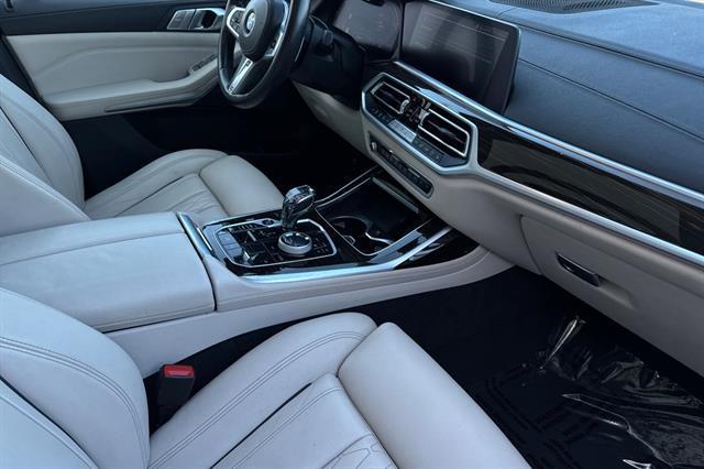 used 2021 BMW X7 car, priced at $37,082