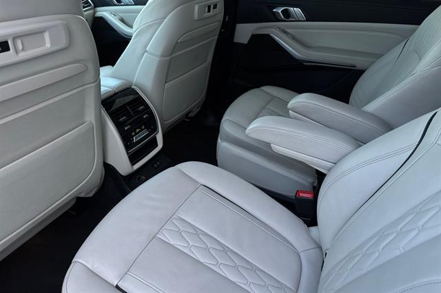 used 2021 BMW X7 car, priced at $37,082