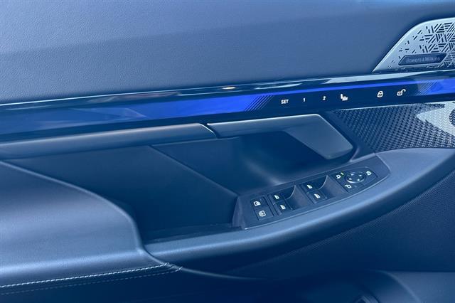 used 2025 BMW M5 car, priced at $115,888