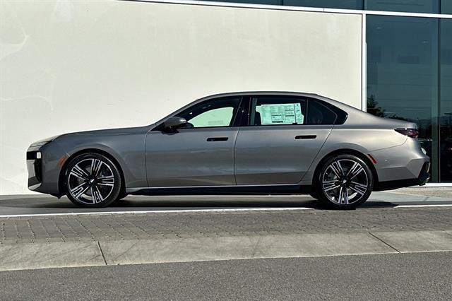 new 2025 BMW 760 car, priced at $130,565