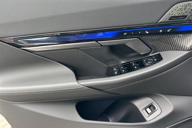 new 2026 BMW M5 car, priced at $129,565