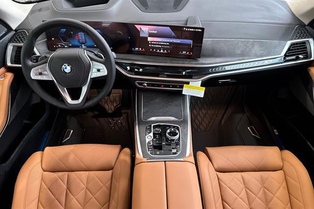 new 2025 BMW X7 car, priced at $90,235