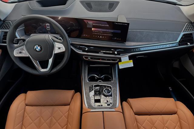 new 2025 BMW X7 car, priced at $90,235