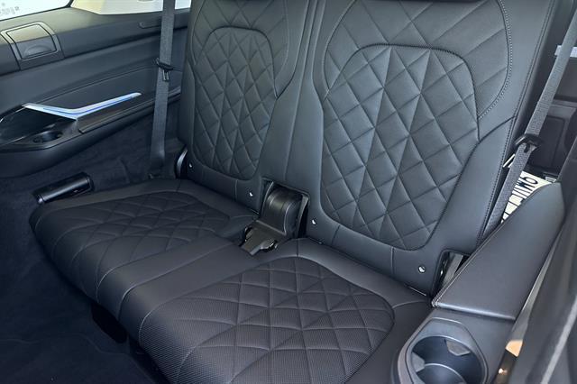 used 2024 BMW X7 car, priced at $66,394