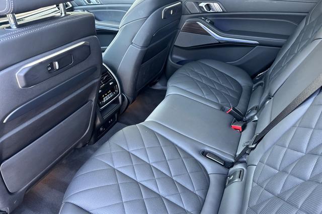 used 2024 BMW X7 car, priced at $66,394