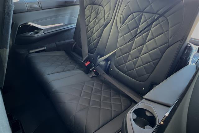 used 2024 BMW X7 car, priced at $72,998