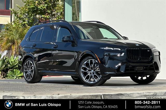 new 2026 BMW X7 car, priced at $117,590