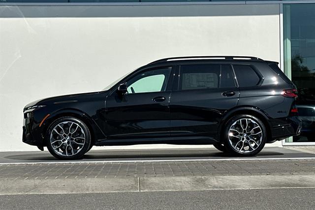 new 2026 BMW X7 car, priced at $117,590