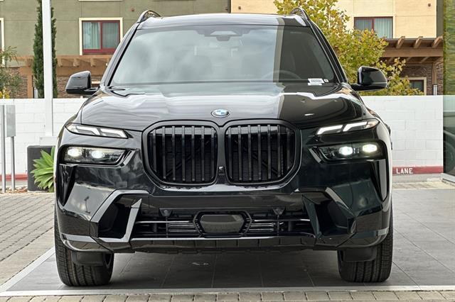new 2026 BMW X7 car, priced at $105,525