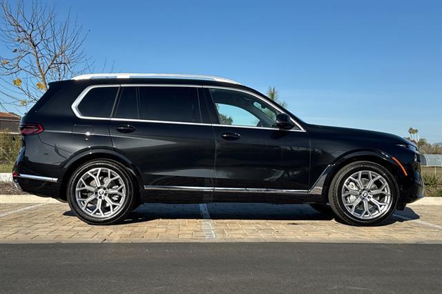 new 2025 BMW X7 car, priced at $90,235