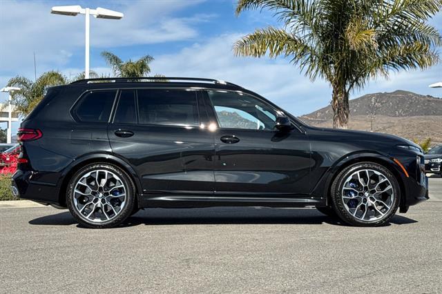 new 2025 BMW X7 car, priced at $120,705