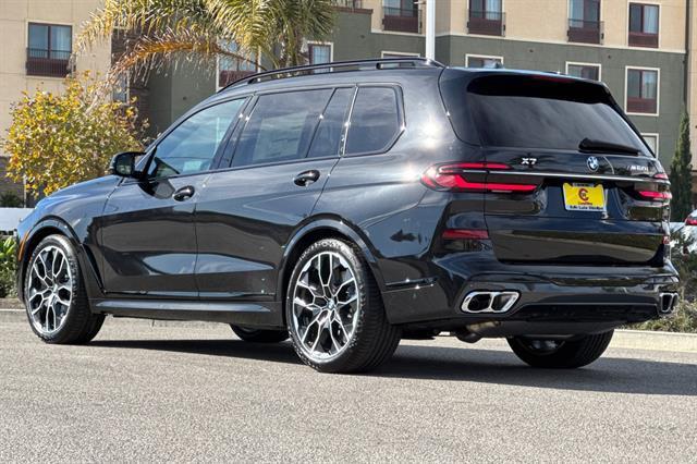 new 2025 BMW X7 car, priced at $120,705