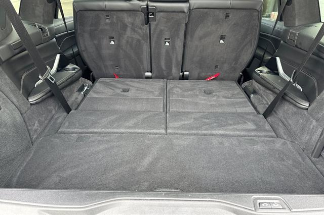 used 2024 BMW X7 car, priced at $90,189