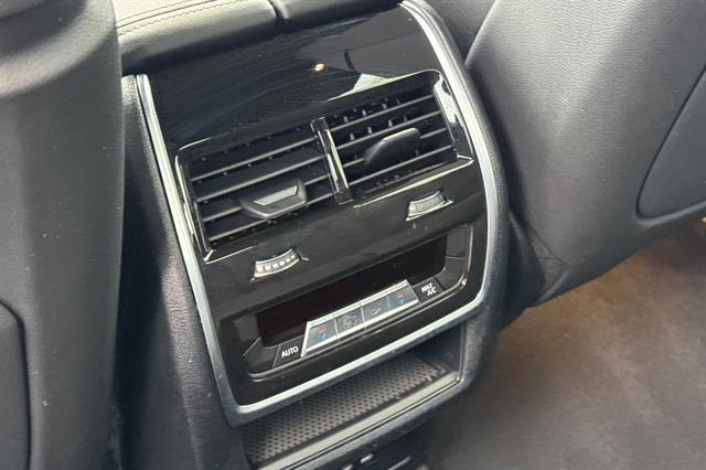 used 2024 BMW X7 car, priced at $90,189