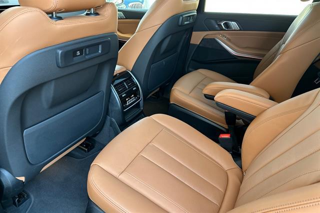 used 2022 BMW X7 car, priced at $55,849