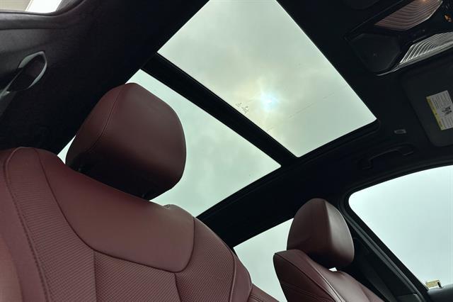 used 2022 BMW X3 car, priced at $31,289