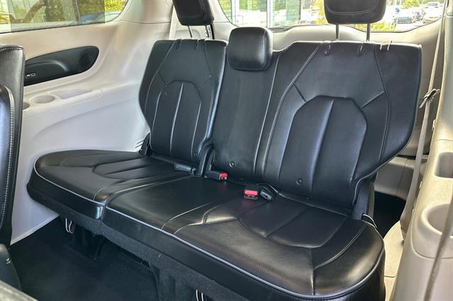 used 2018 Chrysler Pacifica Hybrid car, priced at $15,950
