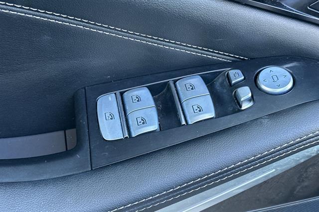 used 2023 BMW X7 car, priced at $56,995