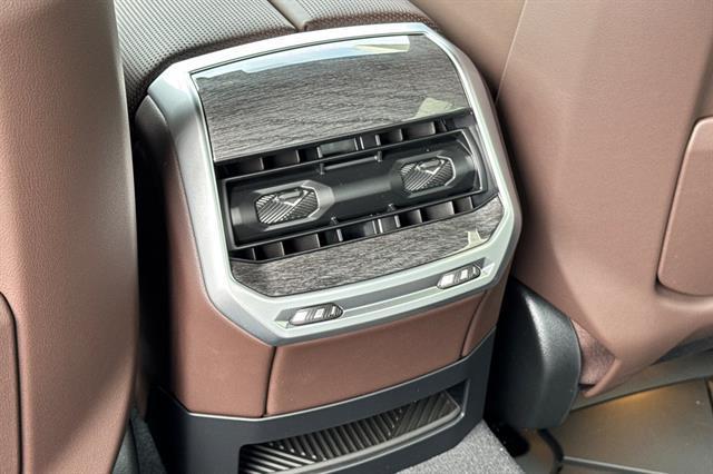 new 2025 BMW 760 car, priced at $129,625