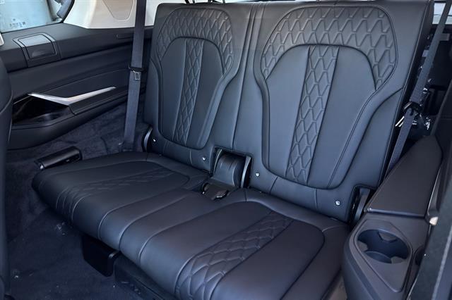 new 2026 BMW X7 car, priced at $97,340
