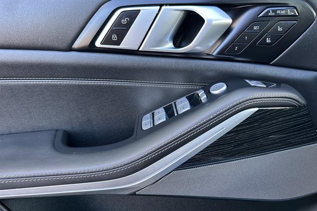 used 2025 BMW X7 car, priced at $84,382