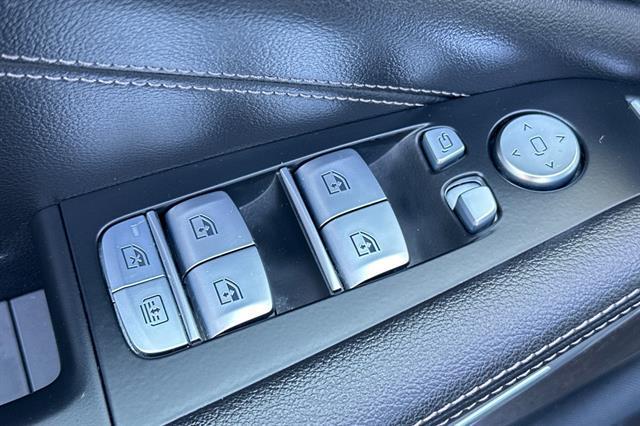 used 2022 BMW X7 car, priced at $43,527