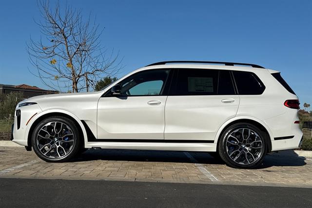 new 2025 BMW X7 car, priced at $119,255